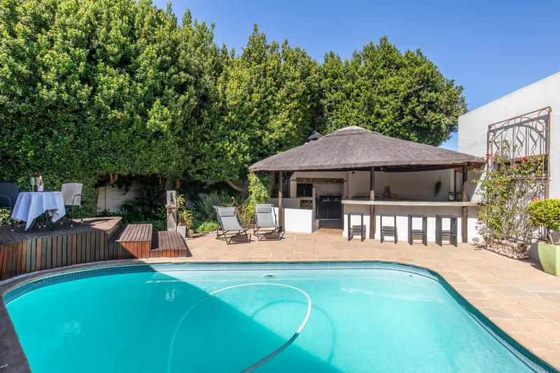 3 Bedroom Property for Sale in Constantia Western Cape